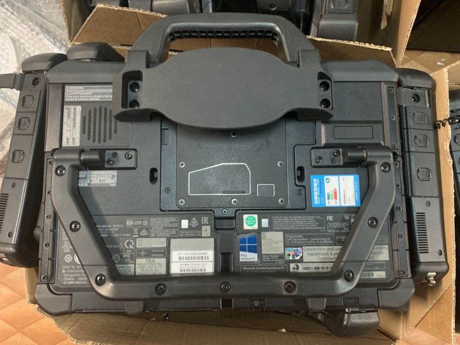 Tableta Panasonic rugged CF-D1 ,i5-6300/8gb/512gb ssd/w10p/13.3" touch