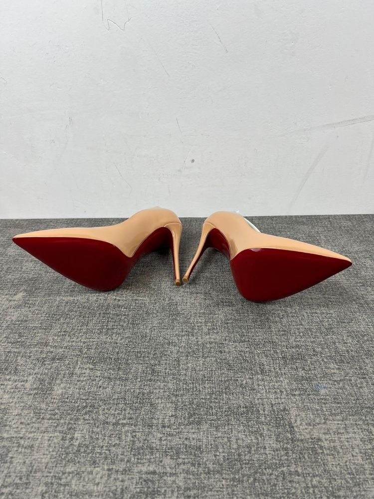Pantofi Louboutin So Kate