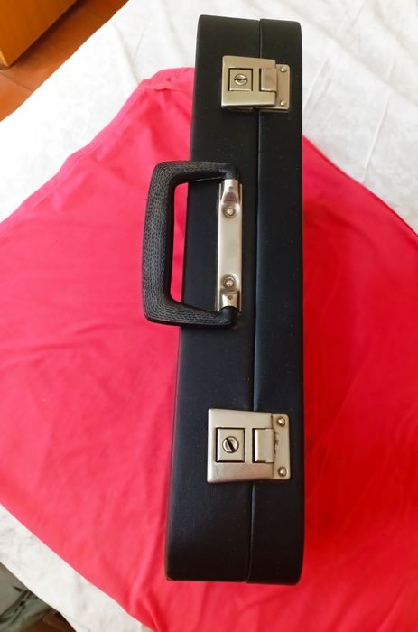 Продам кейс - дипломат