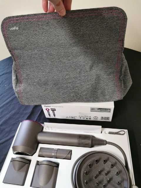 Сешоар Dyson SUPERSONIC HD01UK, 1600W с чанта за съхранение