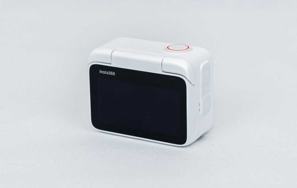Insta 360 Go 3 - camera actiune