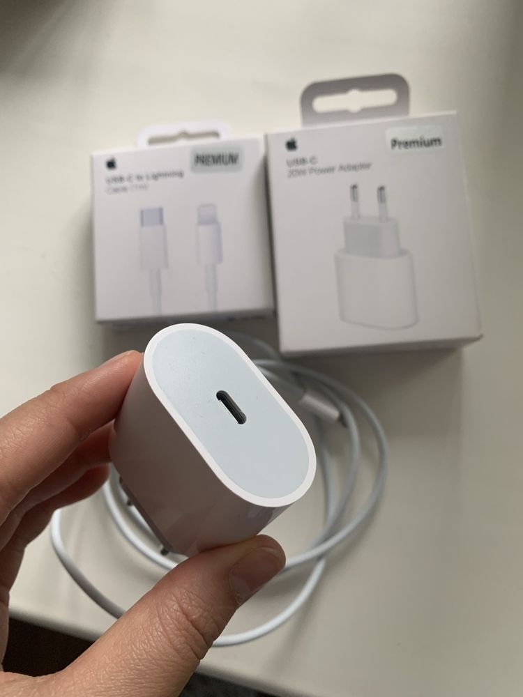 Зарядка Apple для айфона