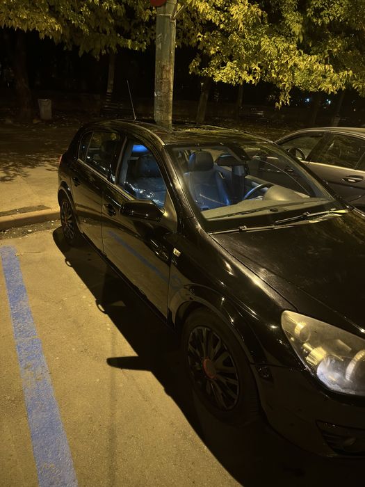 Opel Astra H 1.9 150cp panoramic stare f buna