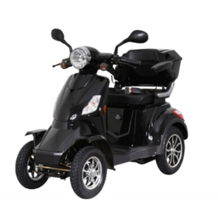 Scuter electric persona cu dizabilitate sau vârstnic
