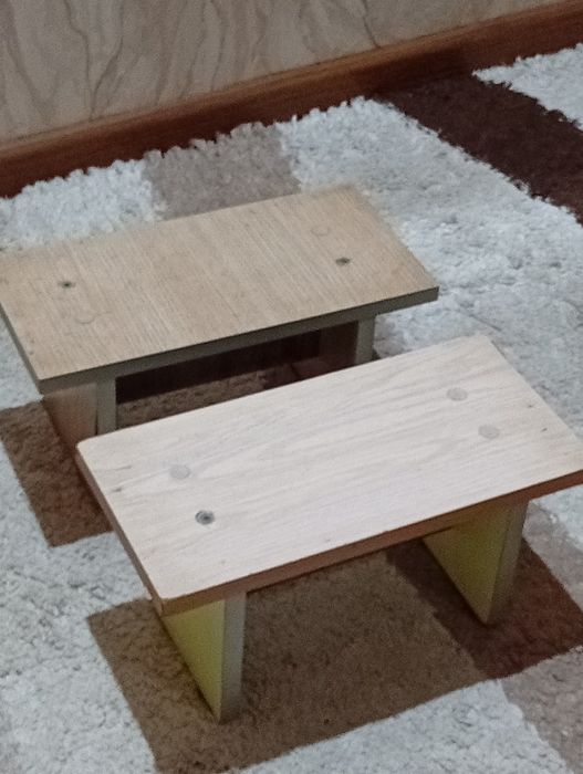 Продам стульчики маленькие