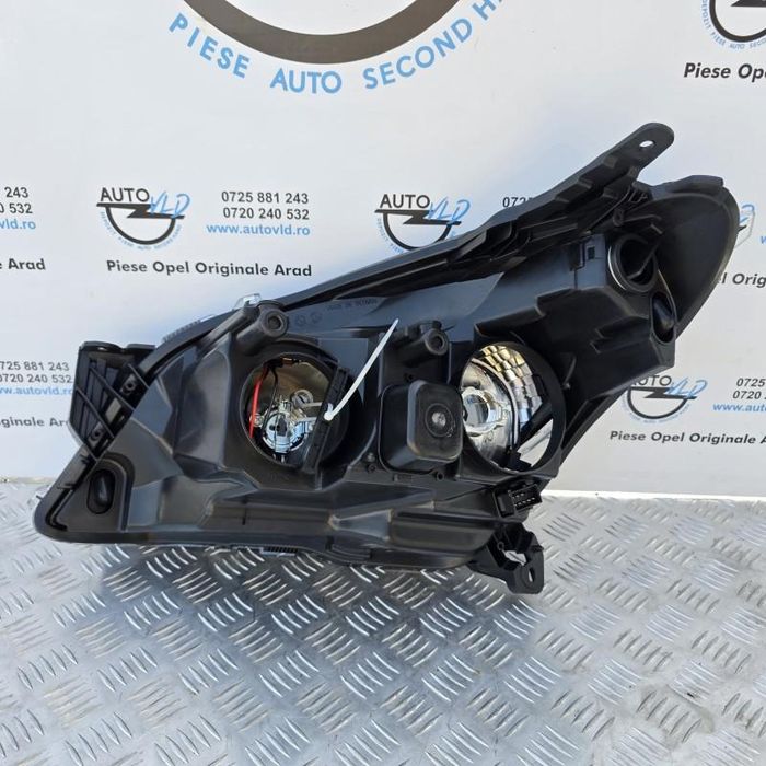 Far dreapta fundal negru halogen Opel Astra H Twintop
