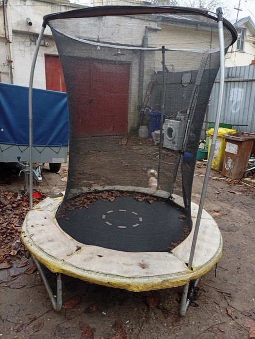 Trambulină pentru copii