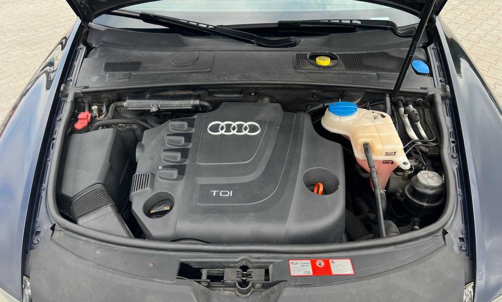 Audi A6 2,0 TDI-140 CP, Piele, Trapa, Xenon, Navigatie,Carlig,Tempomat