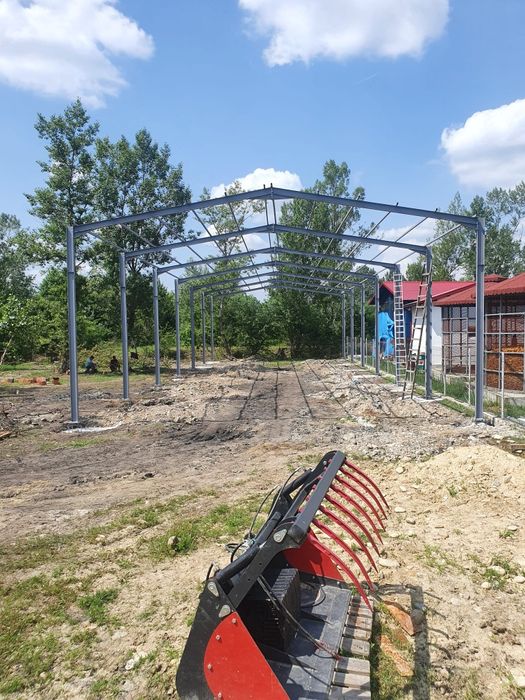 Vand structurii metalice din stoc 10x30x4m