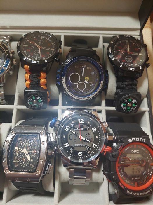 Лот ръчни мъжки часовници