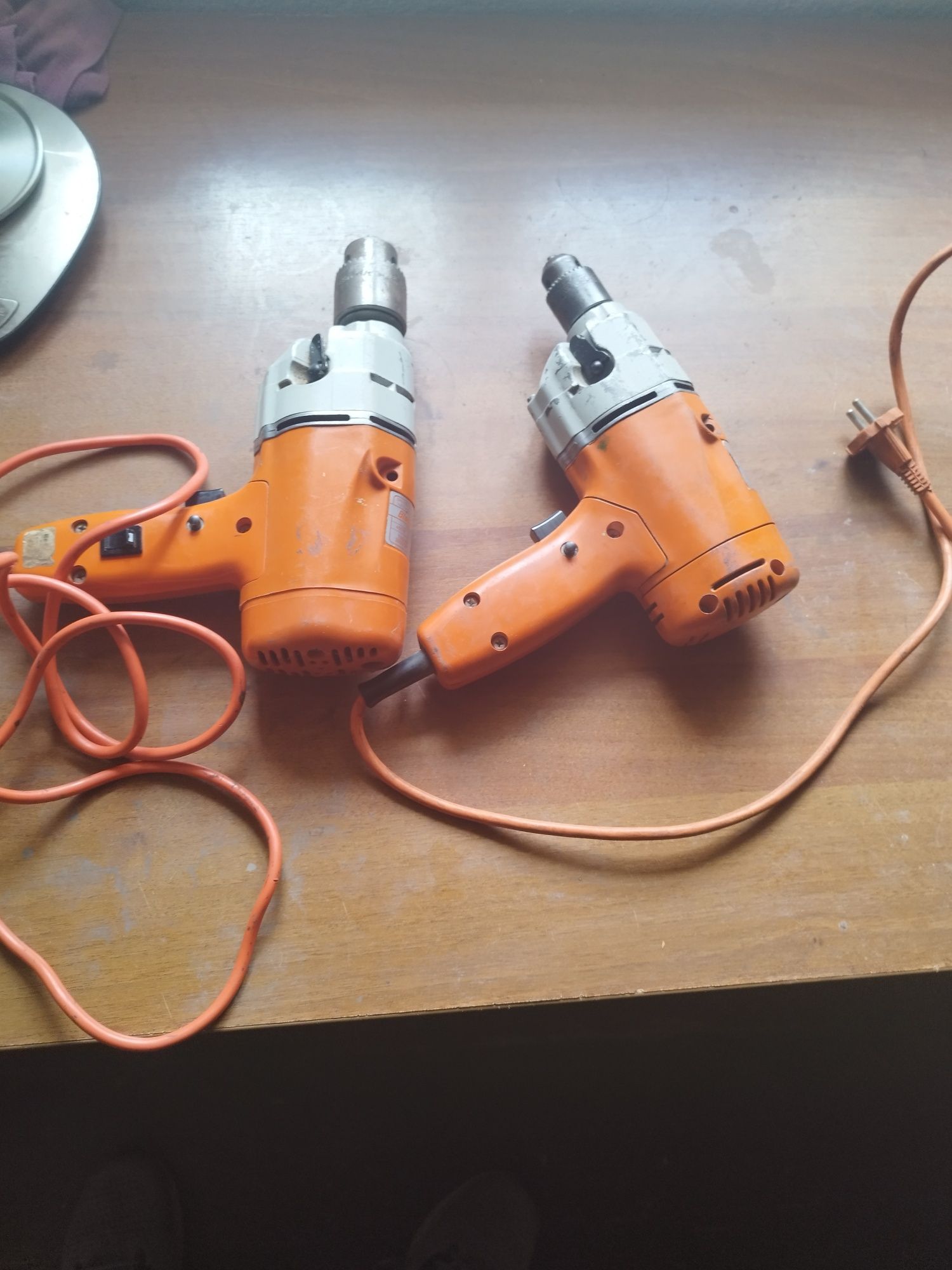 Бормашини black & decker