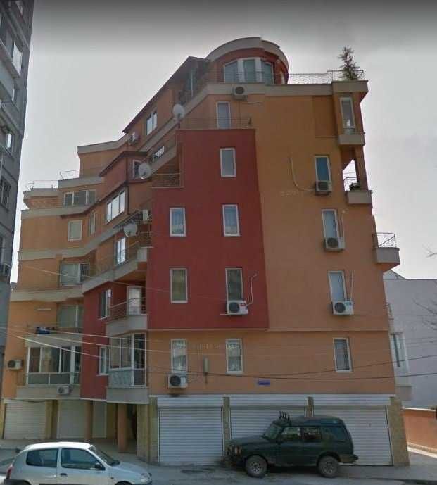 Дългосрочен наем  2-стаен апартамент в центъра на Варна