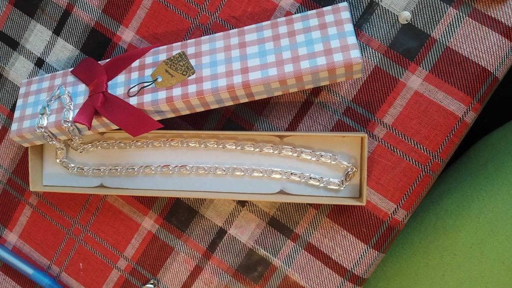 Масивен мъжки, сребърен ланец/гривна/комплект.12 различни. В кутия.