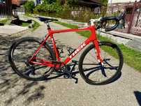 Bicicleta Gravel Cursiera Trek Madone OCLV Carbon 5.9kg