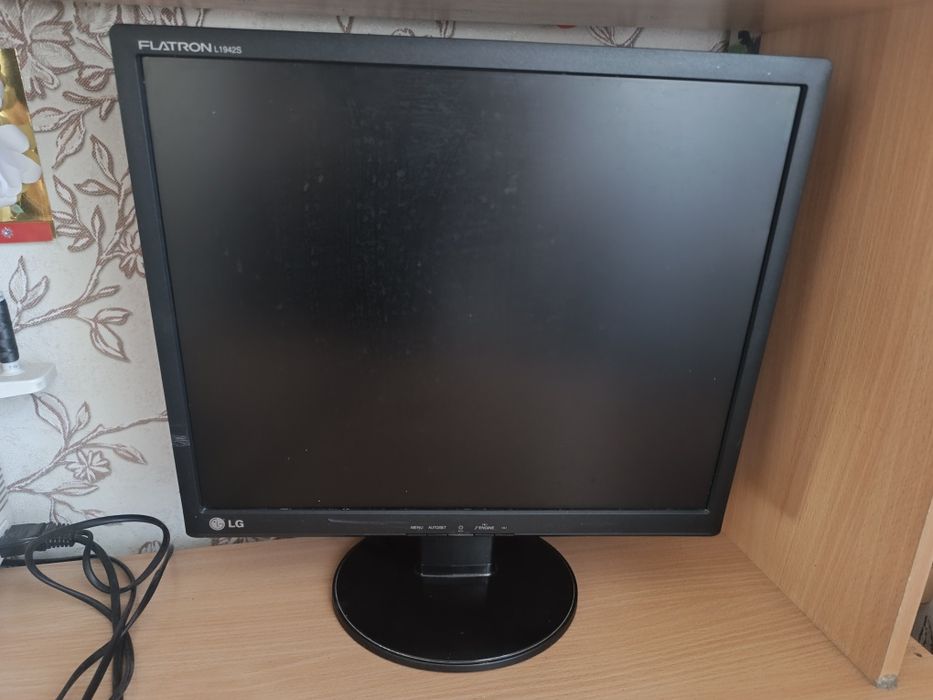 Монитор в отличном состоянии