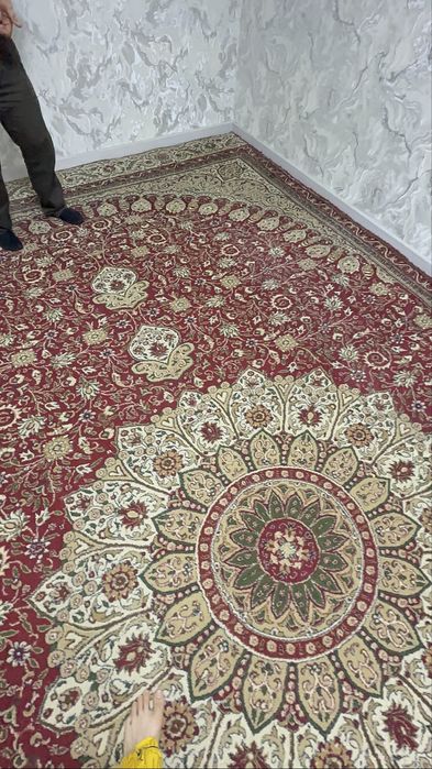 Gilam sotiladi srochni