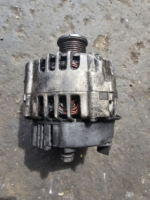 Alternator Opel Movano 2.0 2008