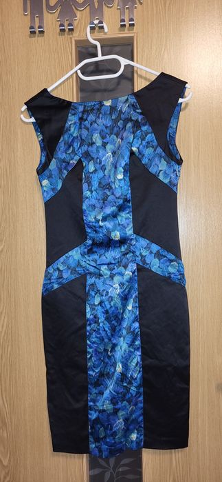 Vand rochita eleganta