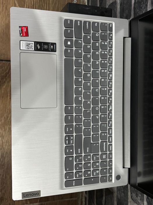 Laptop Lenovo stare buna