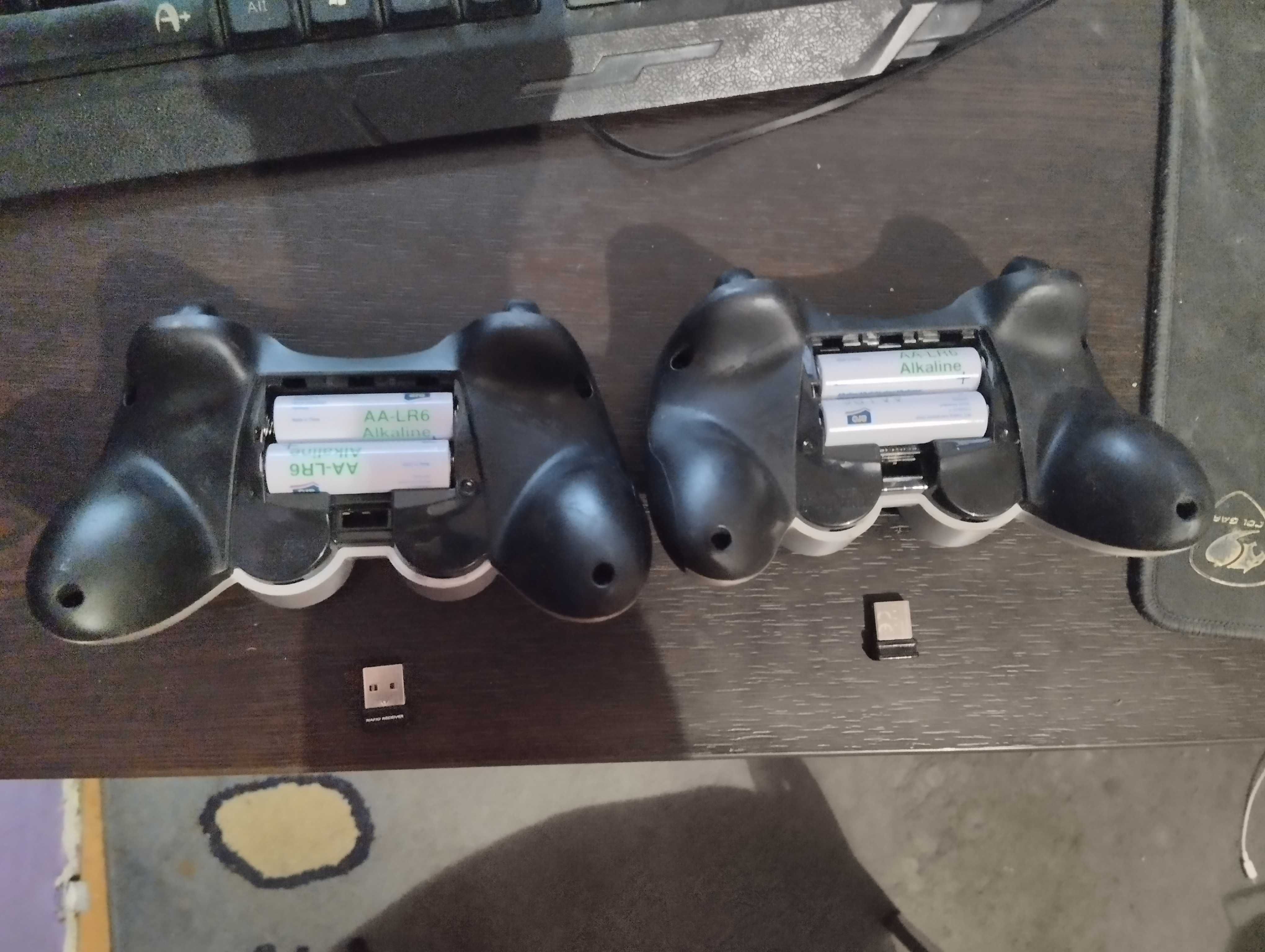 Комплект 2 безжични контролер / джойстик Logitech F710