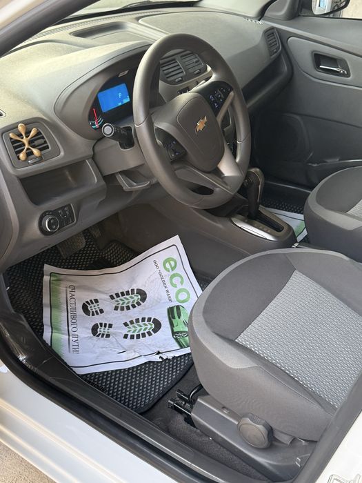 cobilt 2024 yili 19000 km yurgan holati ideal oq rang