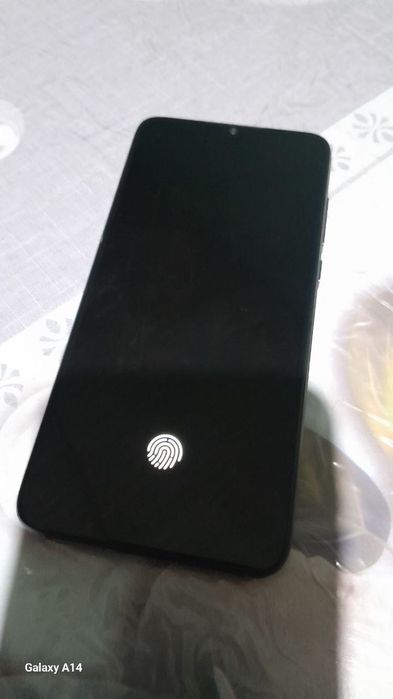 Xiaomi mi 9 lite 6 ga 128 flagman tel