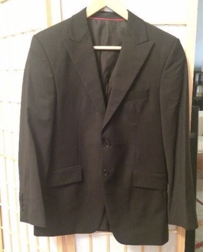 Costum barbatesc 2 piese. Transport GRATUIT