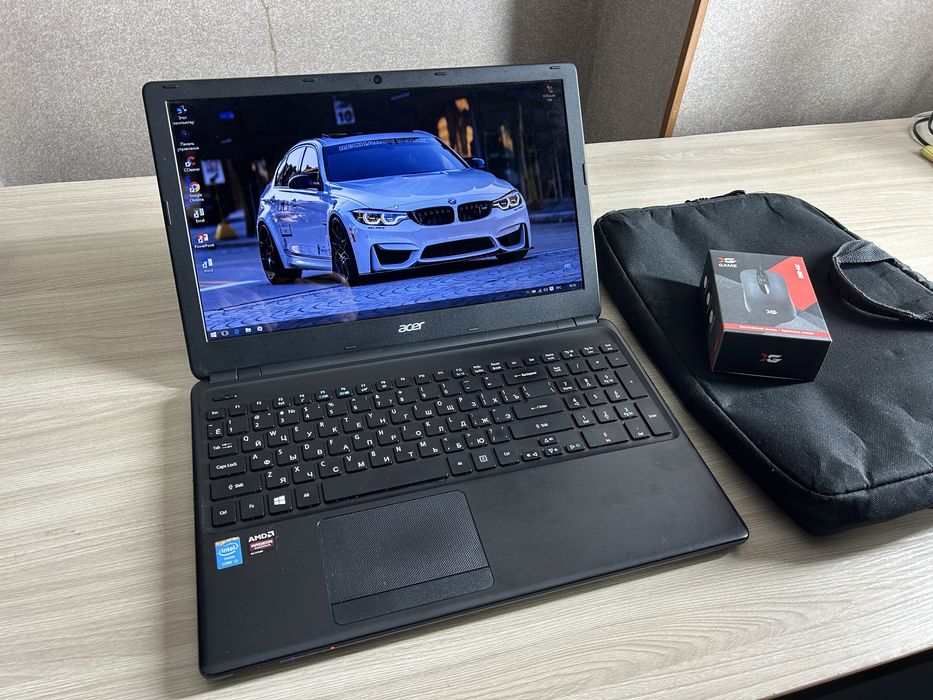 Быстрый мощный SSD Acer ноутбук в идеальном состояний