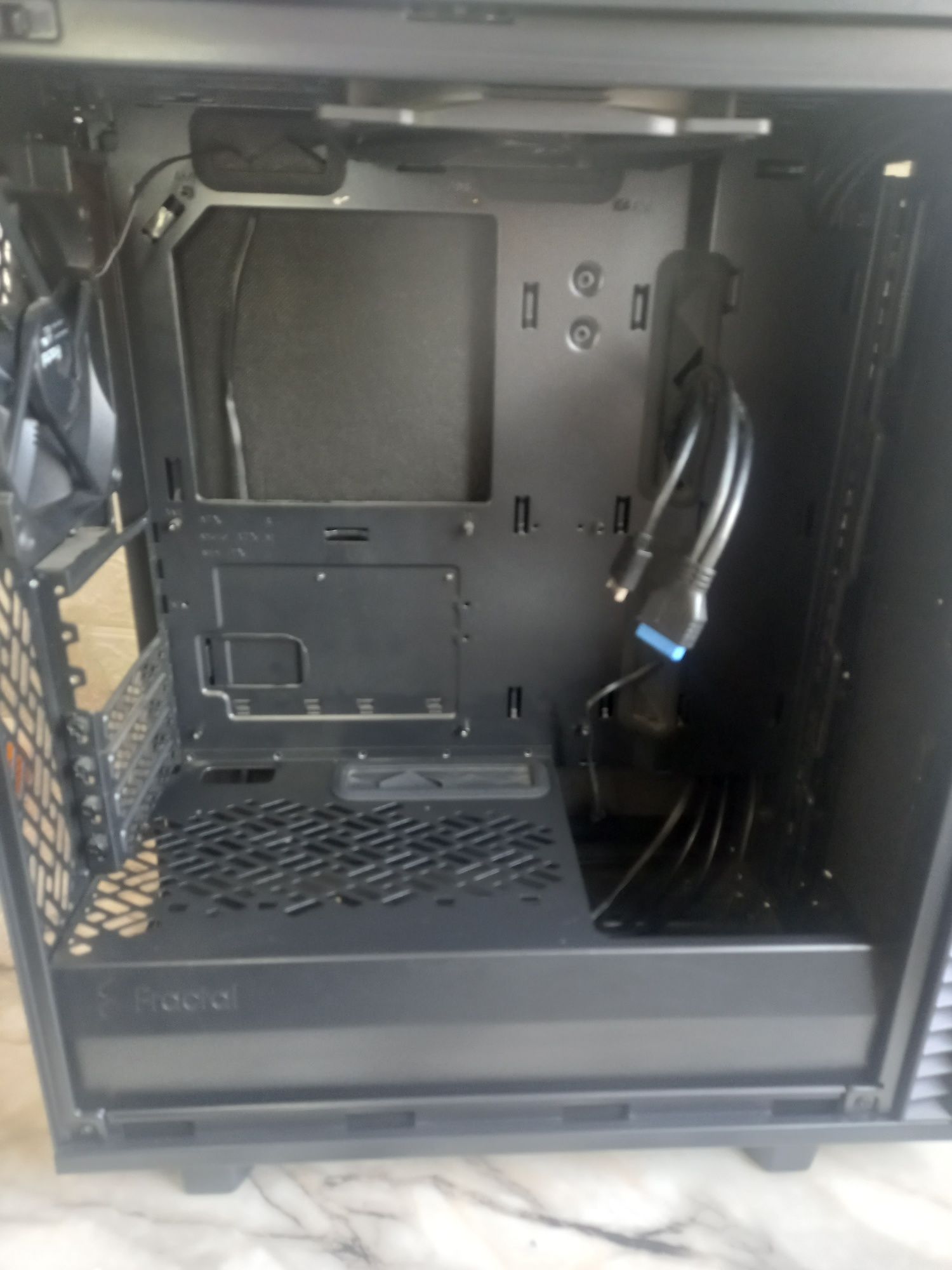 Компютърна кутия Fractal Design Define 7 Compact Black
