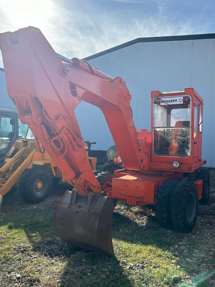 Excavator Schaeff HML 40