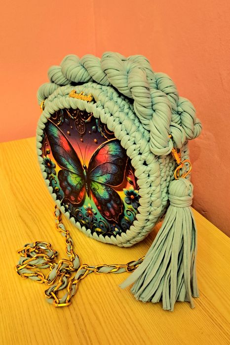 Чанти, ръчно изработени