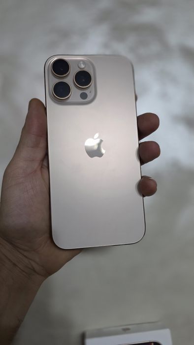 Vand/schimb Iphone 16 Pro Max