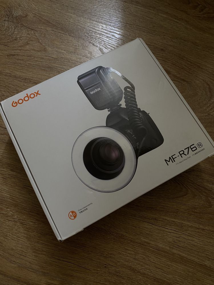Вспышка Godox MF-R76