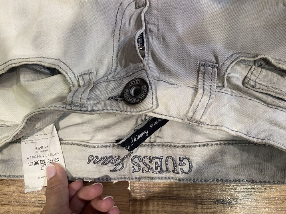 Дънки панталон Guess