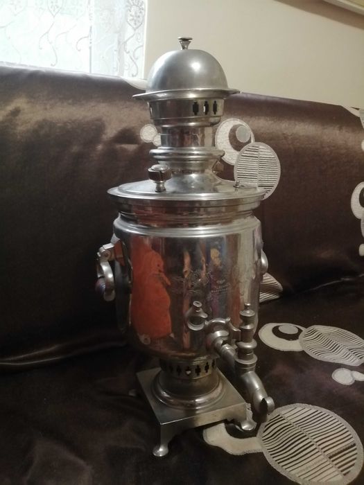 Samovar rusesc imperial, stantat cu vulturul bicefal de 3 ori, 1864