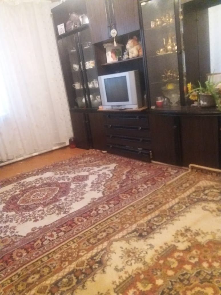 Продам дом .Барачного типа.