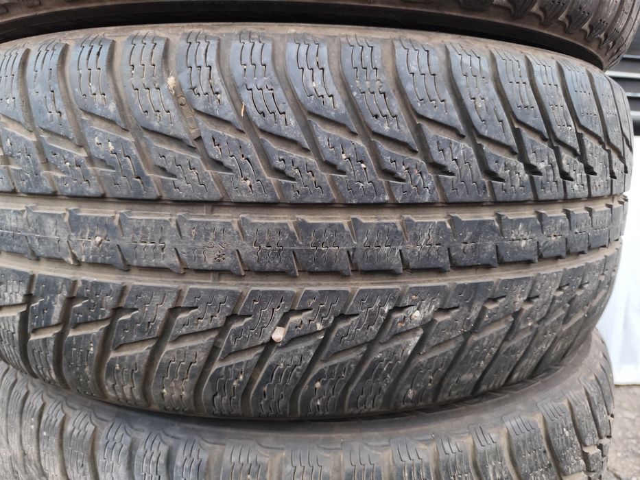 Anvelope 255 55 r20 iarna nokian