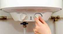 Hota bucatarie,masina de spalat,boiler,plita,cuptor,chiuveta