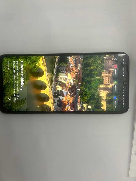 Продам телефон Vivo Y04