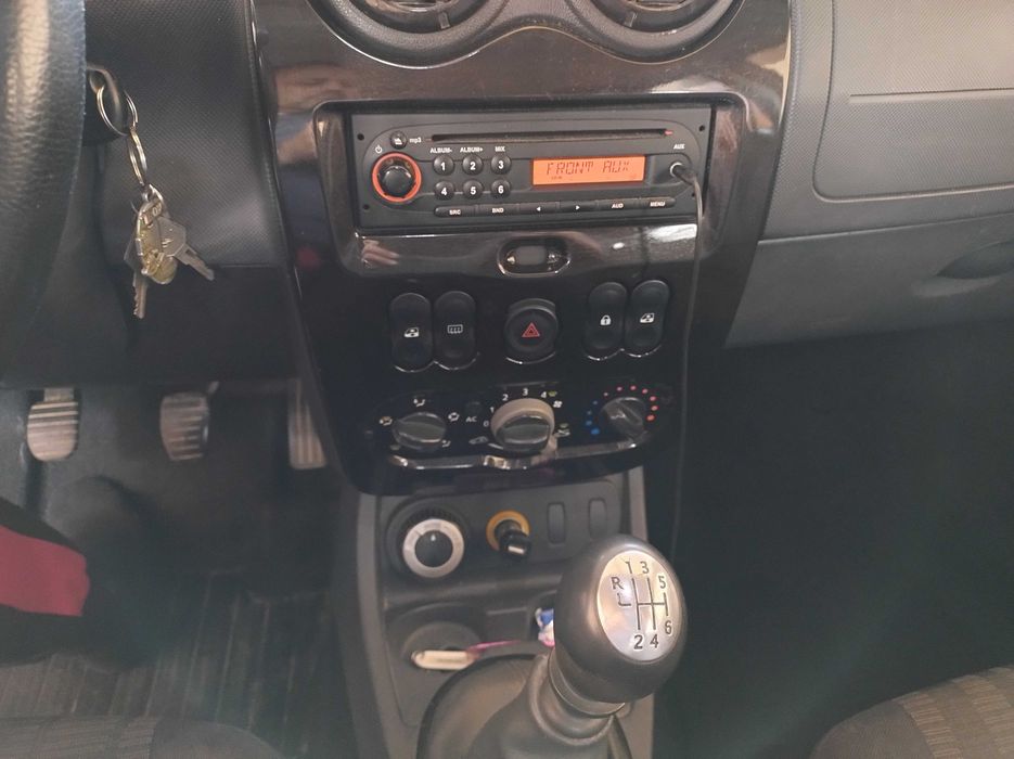 Duster 4x4 de vanzare