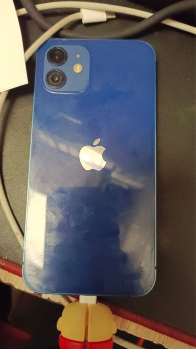 Айфон 12 128гб.