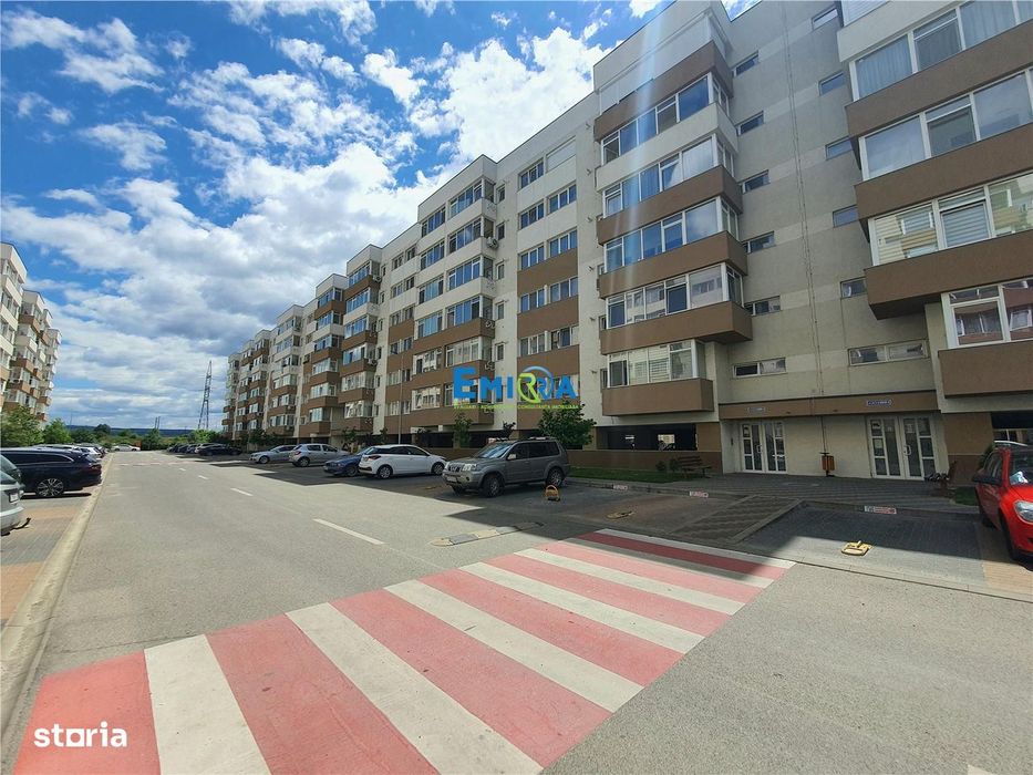 Apartament vanzare Bacau, Nord, 2 camere Bloc Fiald Etaj 5