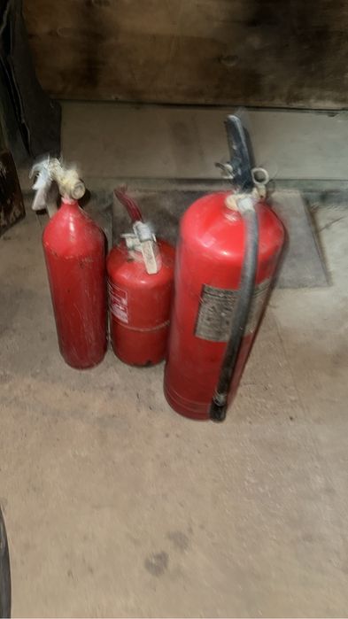 Продам огнетушители