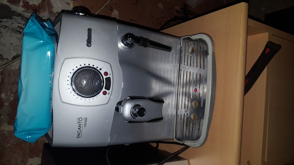 Intretinere, reparatii expresoare cafea indiferent de model