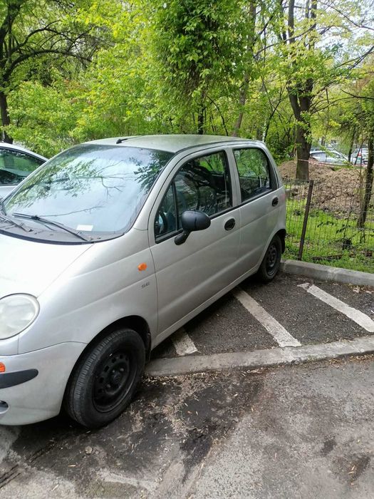 Mașina de vânzare ((doar pentru rabla)) Nu funcționează bine