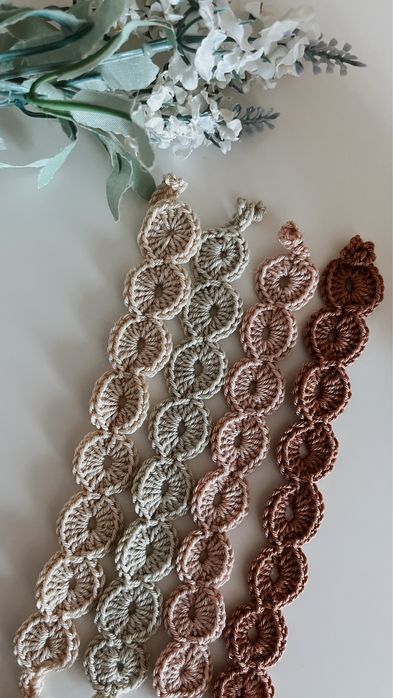 Lănțisor pentru suzeta crosetat