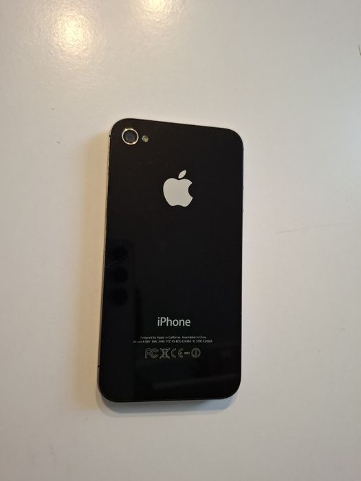 Iphone 4s в перфектно състояние, ОТКЛЮЧЕН Е.