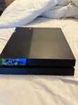 PS4, 512GB Impecabil + 2 manete [VANDUT]