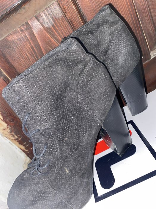 Cutii cu incaltaminte 5-7 bucati