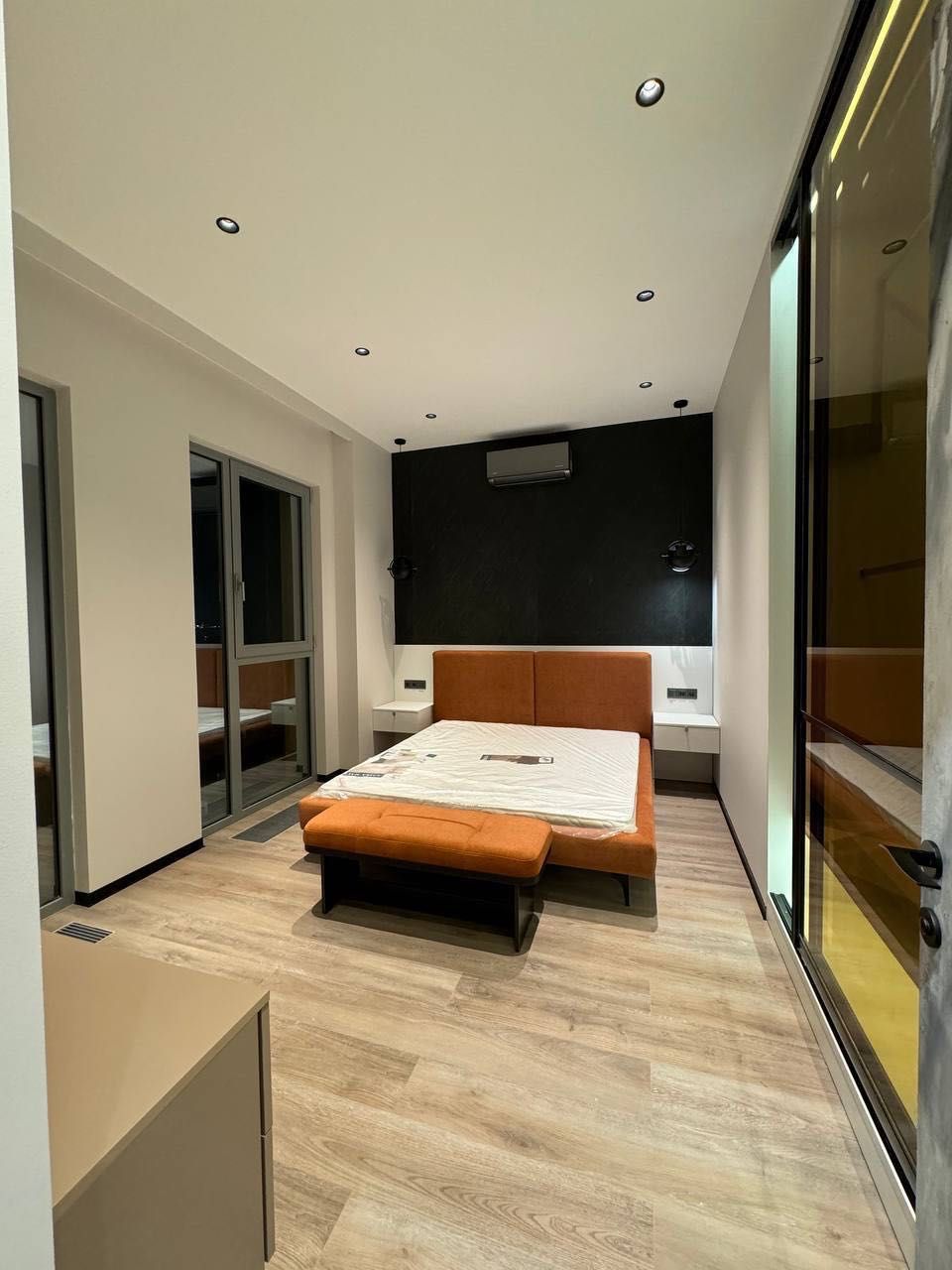 Mirabad Avenue Продается 2 комнатная квартира ремонт ул.Кунаева